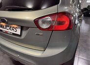 Ford Kuga SUV / Terénní 2,0 l 100 kw