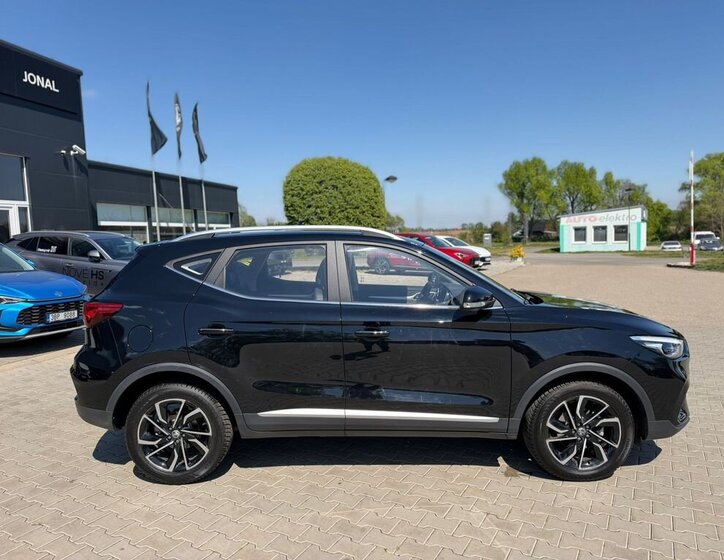MG ZS SUV / Terénní 1,5 l 78 kw