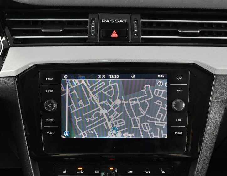 Volkswagen Passat Kombi 2,0 l 110 kw