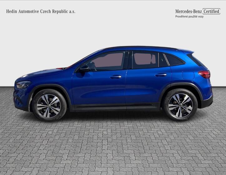 Mercedes-Benz GLA 2