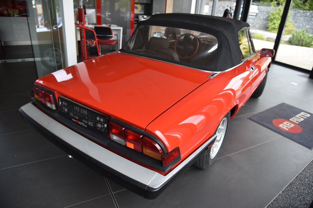Alfa Romeo Spider