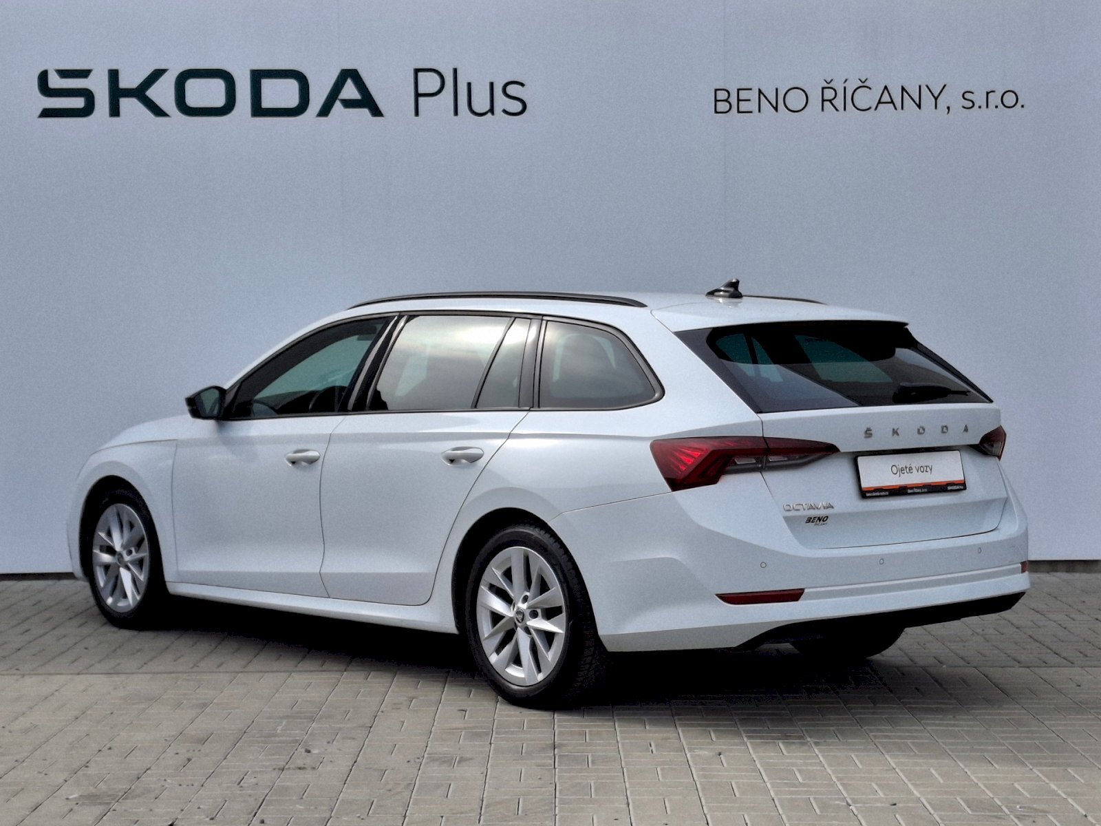 Škoda Octavia Kombi 2,0 l 85 kw