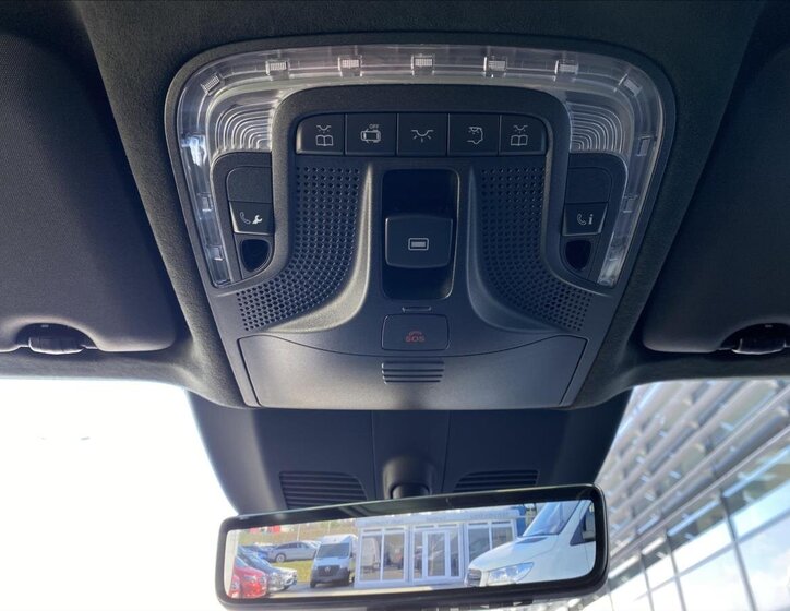 Mercedes-Benz Třídy V Ostatní 2,0 l 195 kw