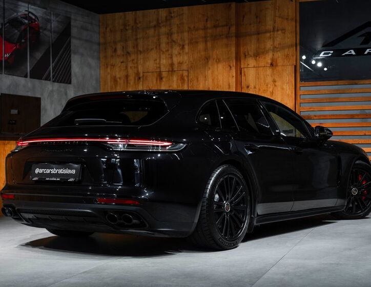 Porsche Panamera 29