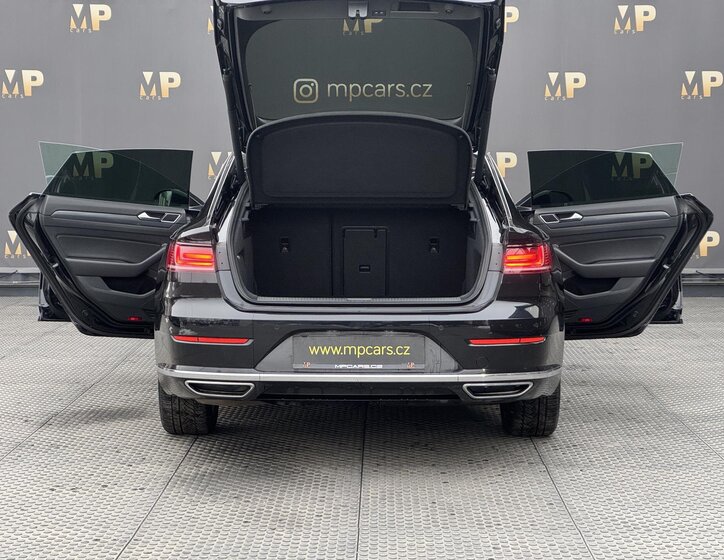 Volkswagen Arteon Liftback 2,0 l 176 kw