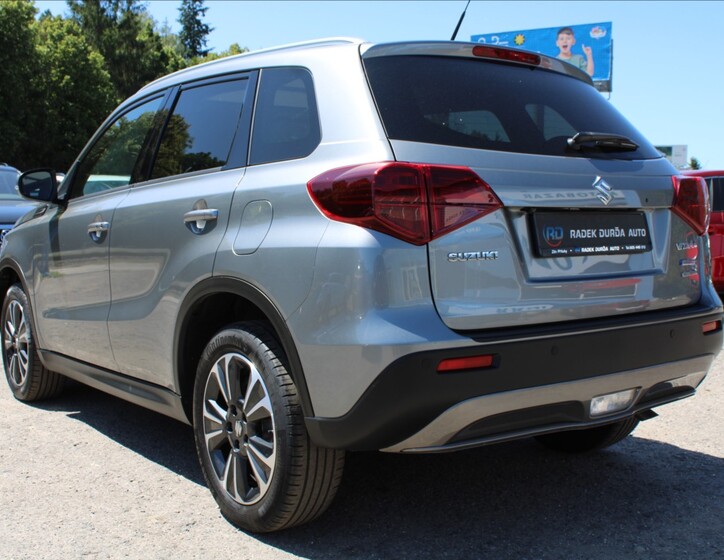 Suzuki Vitara 7