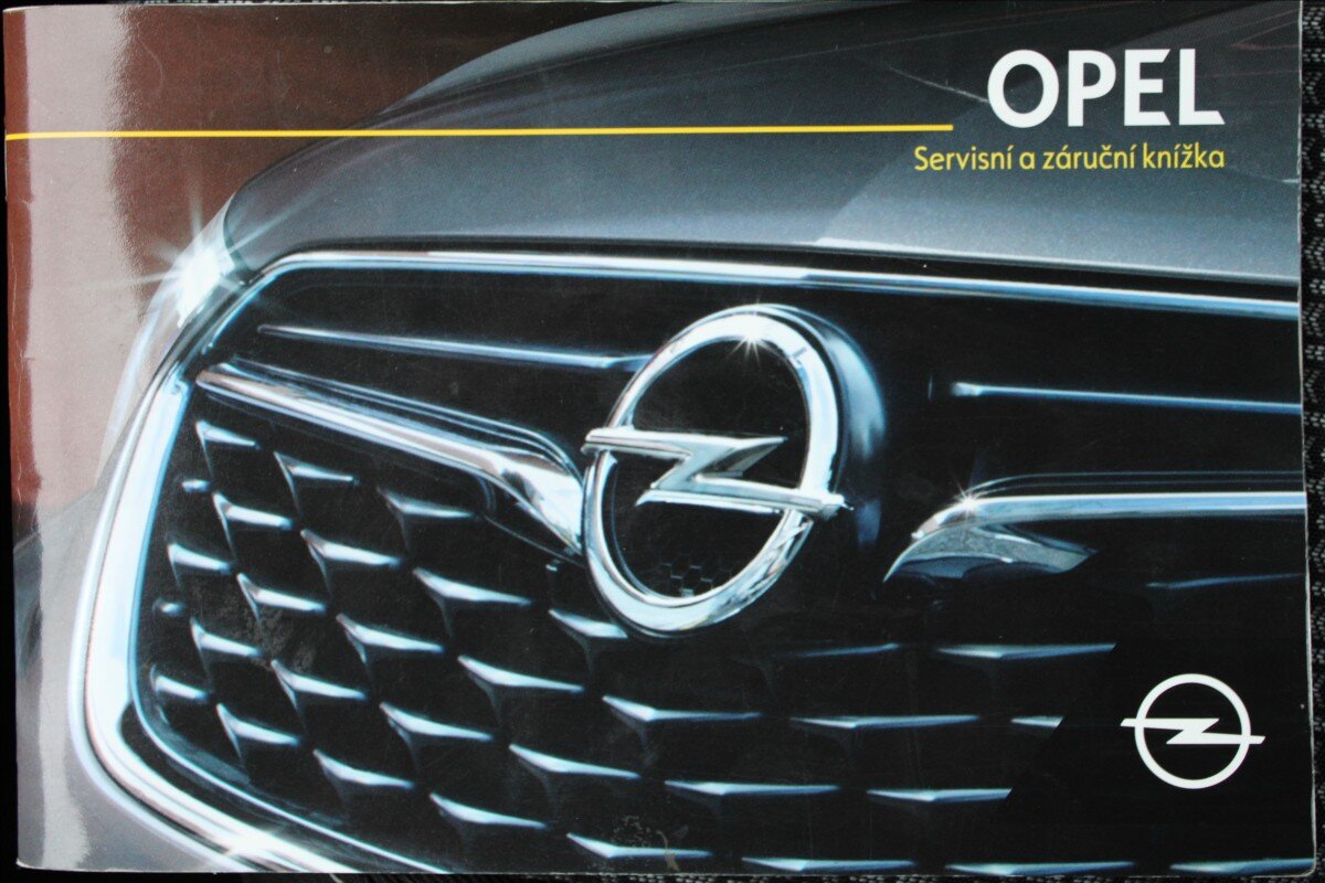 Opel Grandland X SUV / Terénní 1,2 l 96 kw