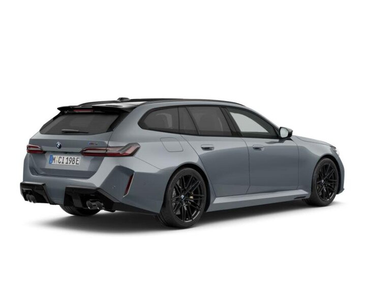 BMW M5 Sedan / Limuzína 4,4 l 535 kw