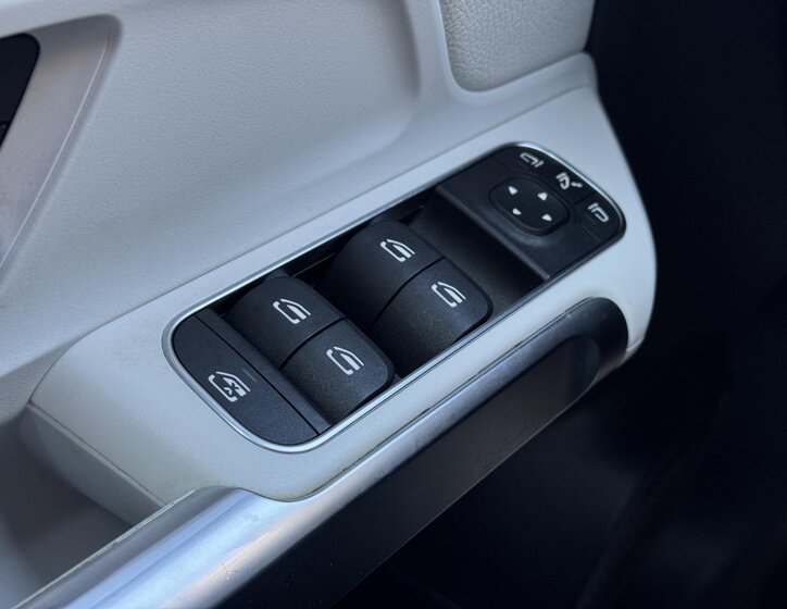 Mercedes-Benz GLB SUV / Terénní 2,0 l 110 kw