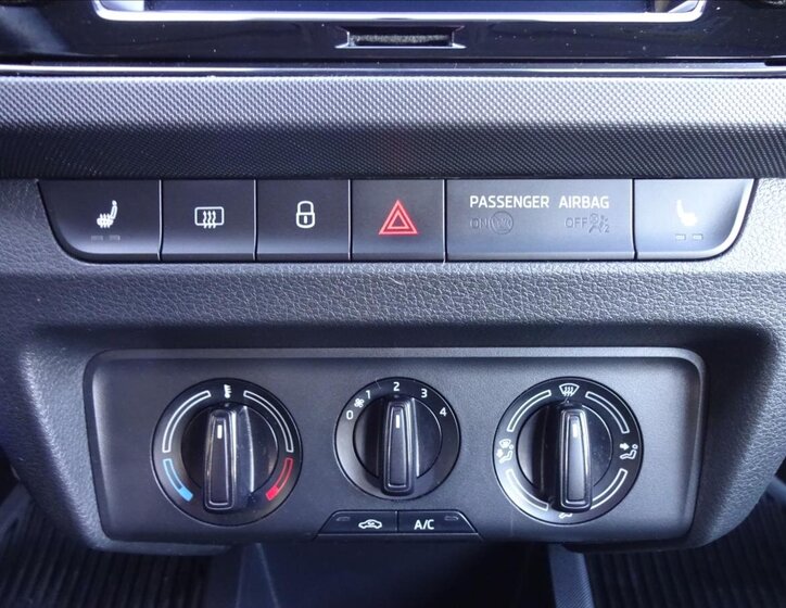 Škoda Fabia Hatchback 999,0 70 kw