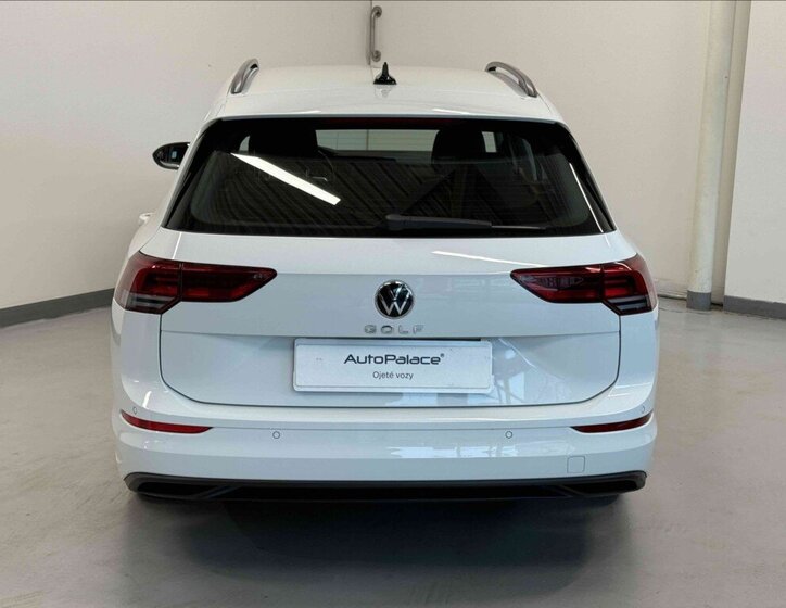 Volkswagen Golf Kombi 999,0 81 kw