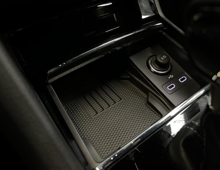 Škoda Karoq SUV / Terénní 2,0 l 140 kw