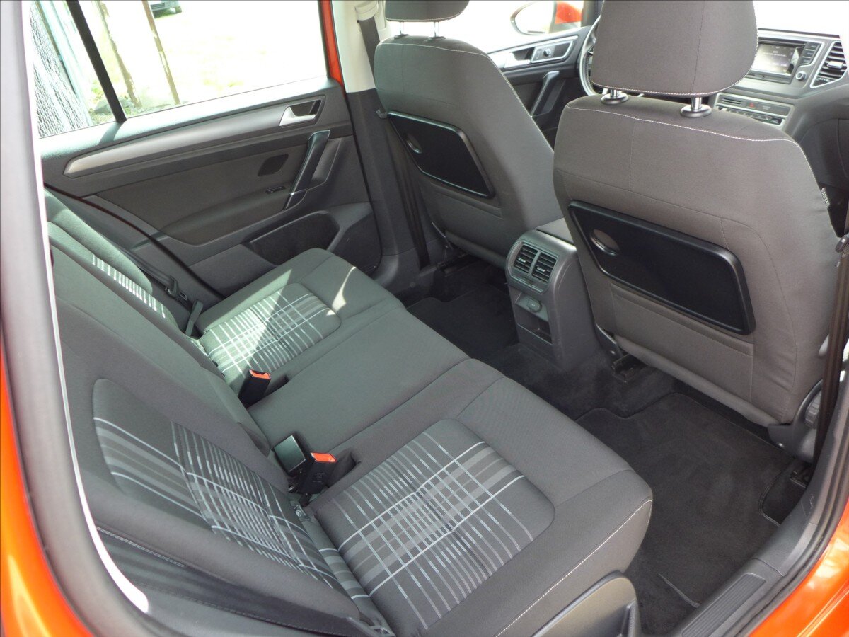 Volkswagen Golf Sportsvan MPV 1,2 l 63 kw