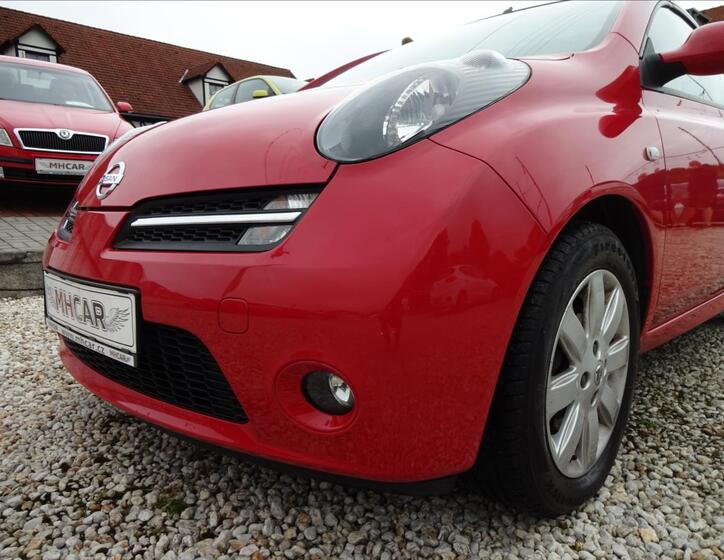 Nissan Micra 12