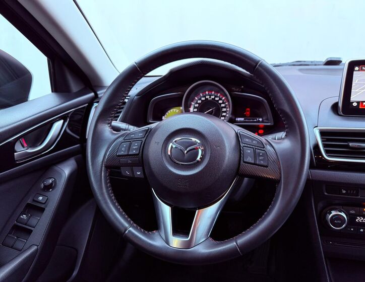 Mazda 3 15