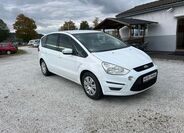 Ford S-MAX 11