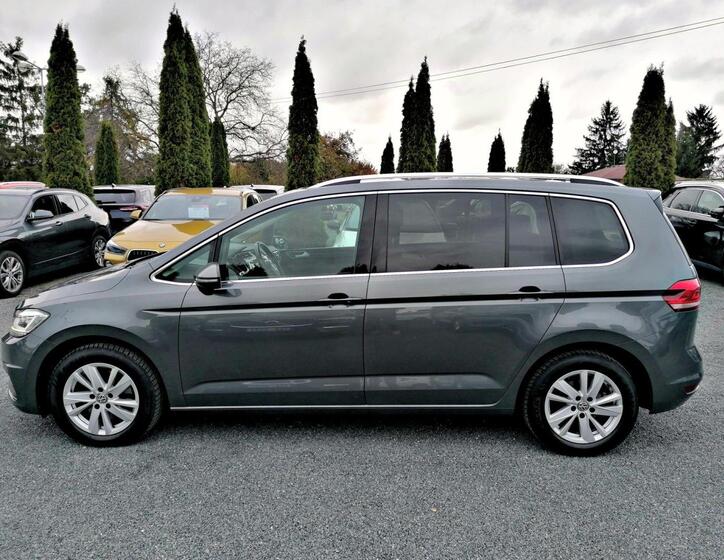 Volkswagen Touran 7