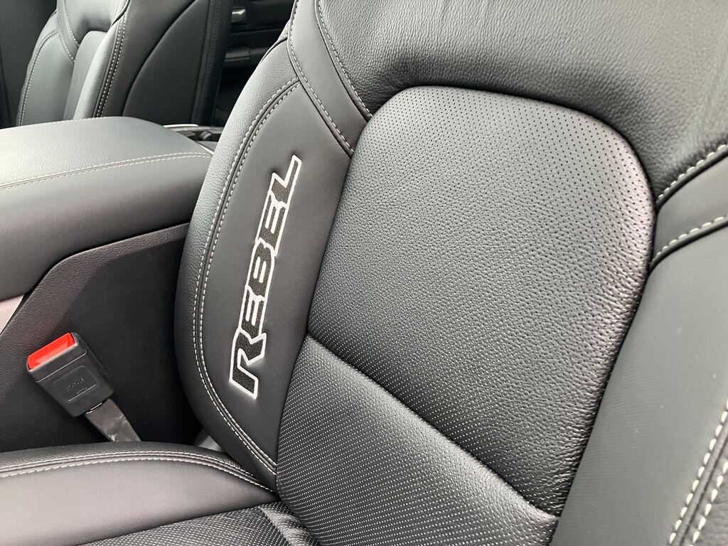 Dodge RAM Pick-up 3,0 l 313 kw