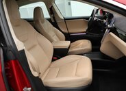 Tesla Model S Sedan / Limuzína 0,0 193 kw