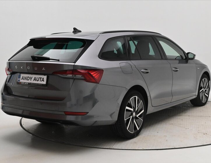 Škoda Octavia Kombi 2,0 l 110 kw