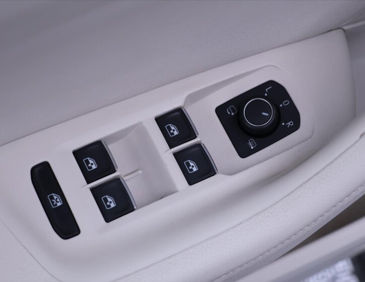 Volkswagen Passat 17