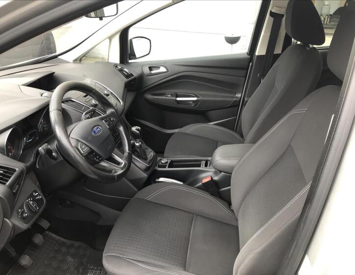 Ford Grand C-MAX 9