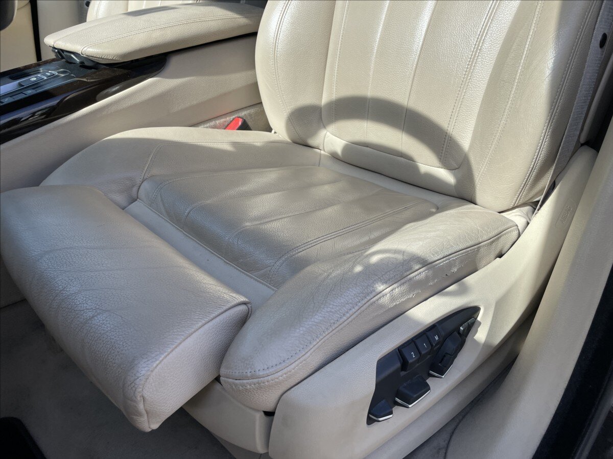 BMW X5 SUV / Terénní 3,0 l 190 kw