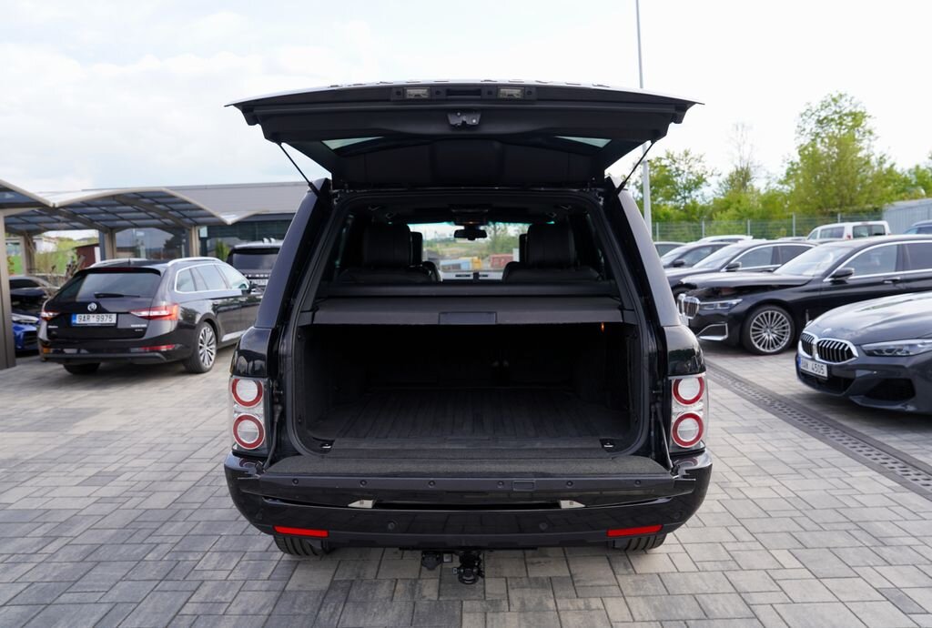 Land Rover Range Rover SUV / Terénní 4,4 l 230 kw