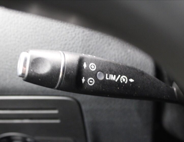 Mercedes-Benz Vito 19