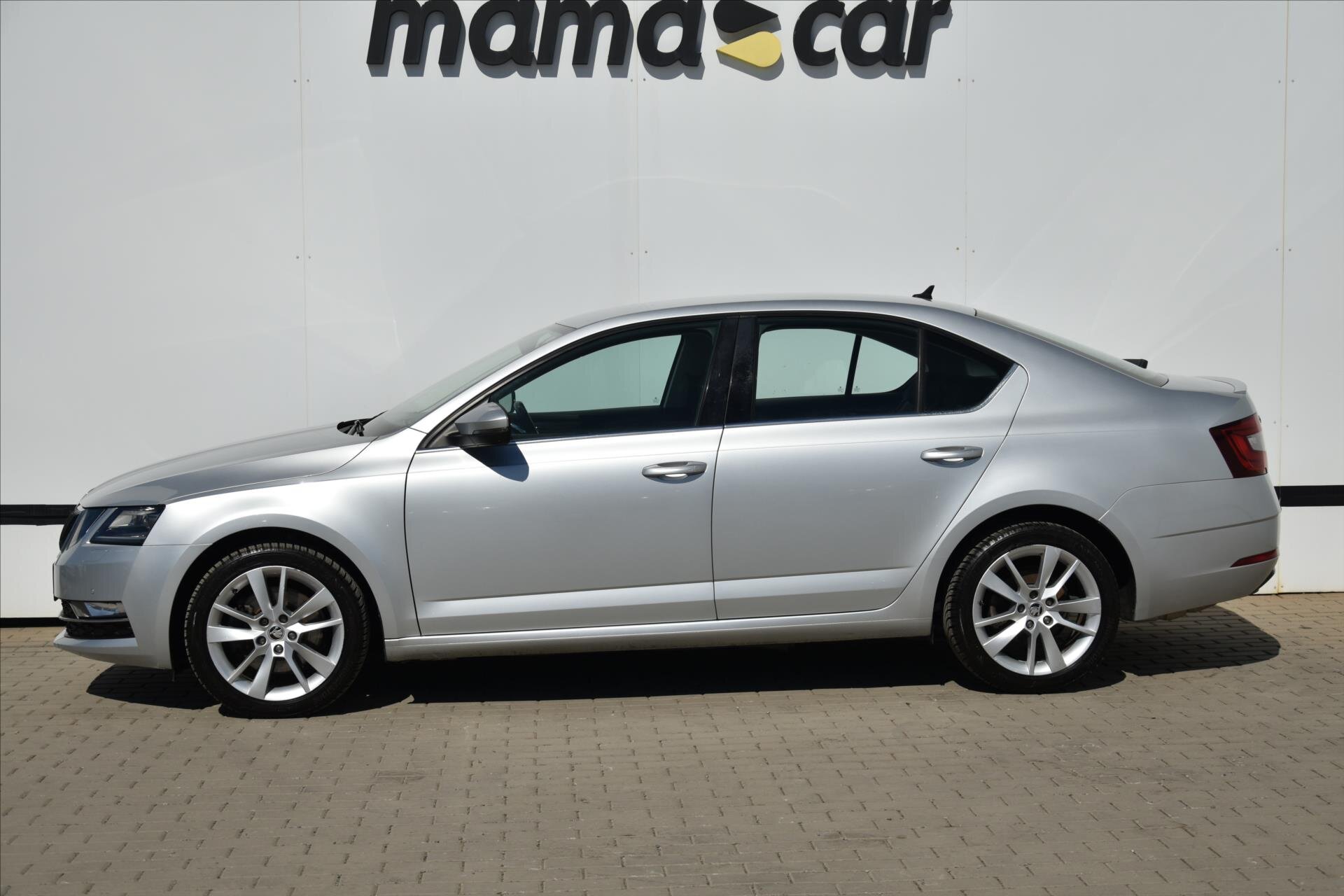 Škoda Octavia Liftback 1,8 l 132 kw