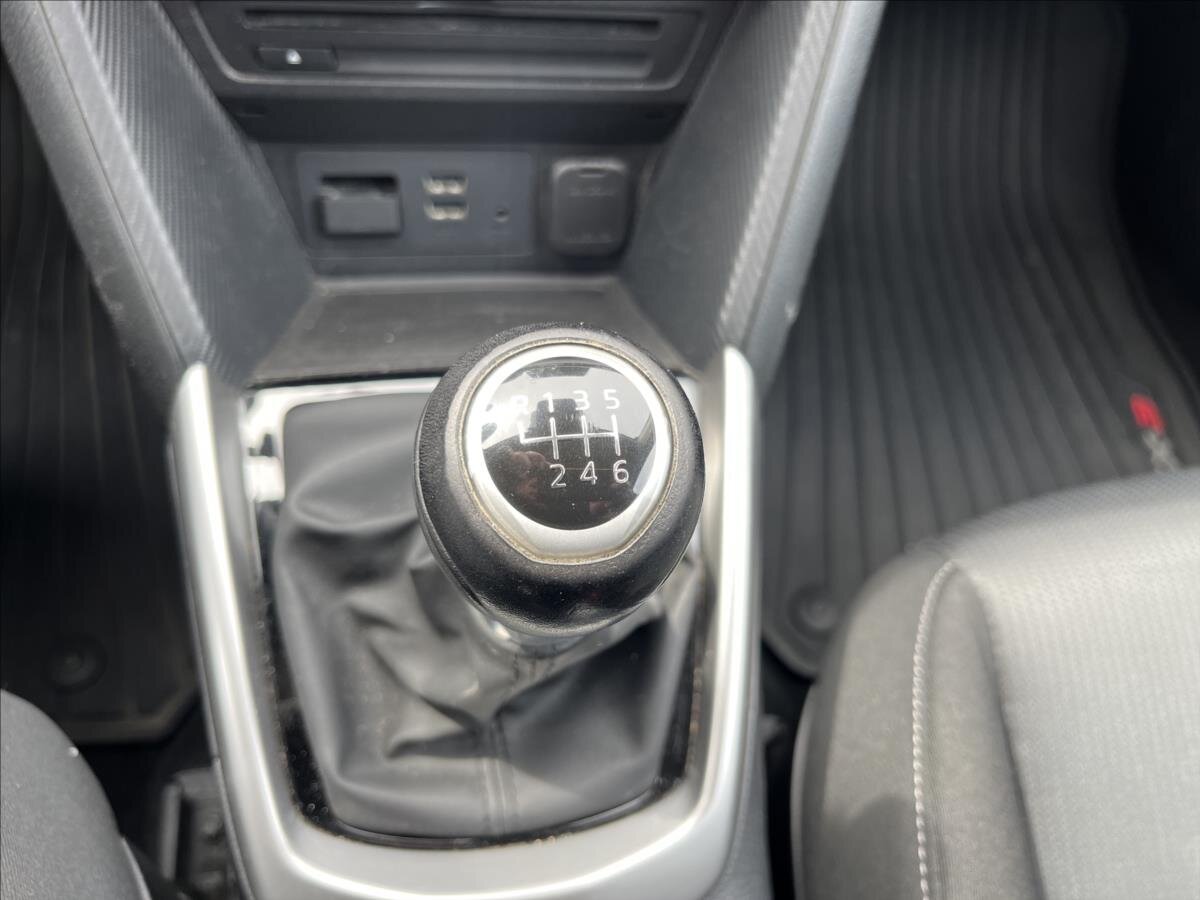 Mazda CX-3 Kombi 1,5 l 77 kw