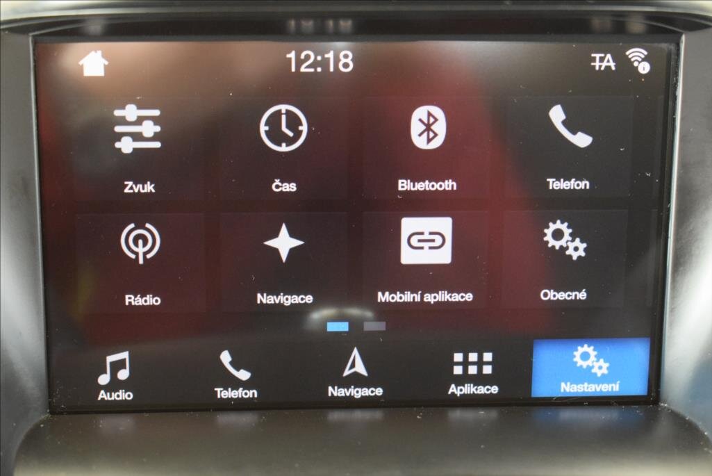 Ford Kuga SUV / Terénní 2,0 l 110 kw