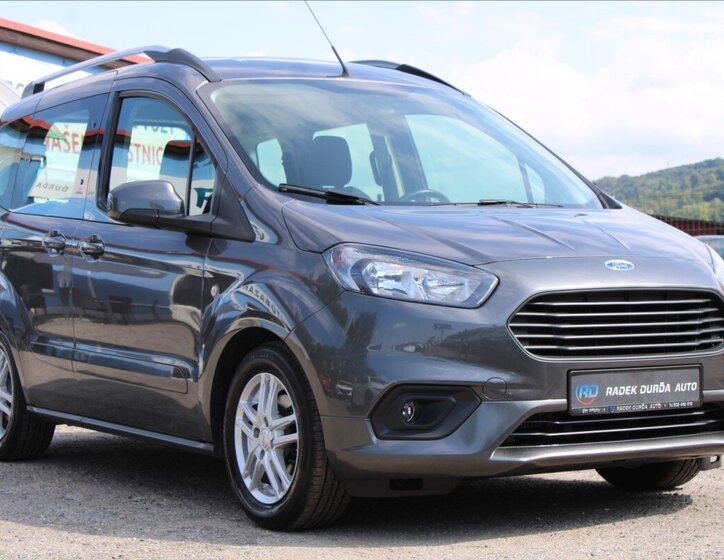Ford Tourneo Courier MPV 1,5 l 73 kw