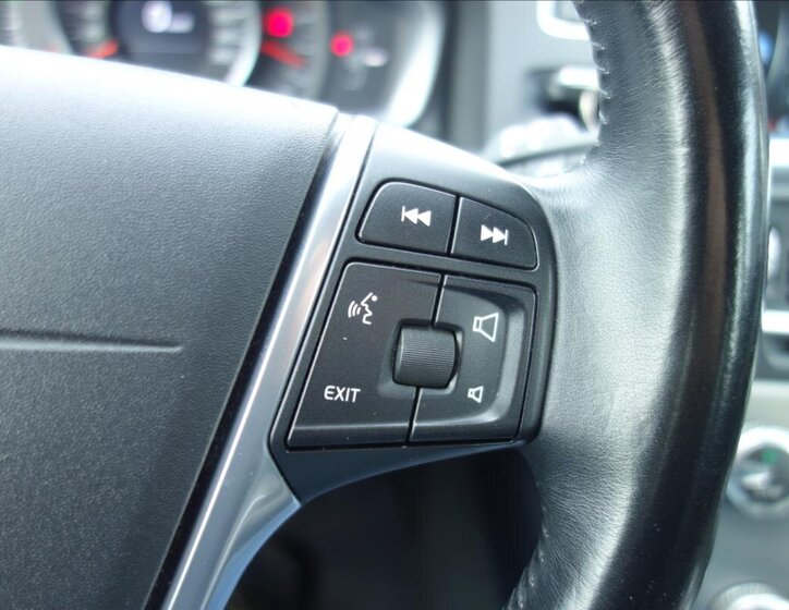 Volvo V60 Kombi 2,0 l 133 kw