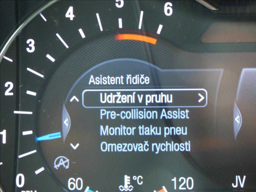 Ford Mondeo Kombi 2,0 l 110 kw