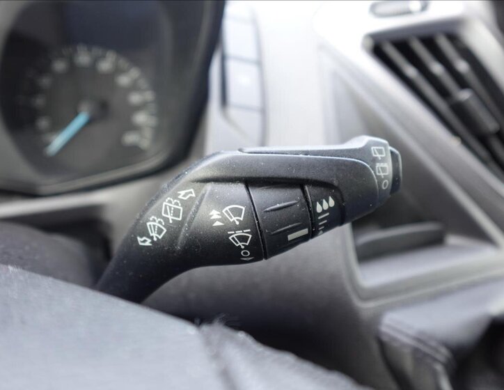 Ford Transit Custom Ostatní 2,0 l 77 kw