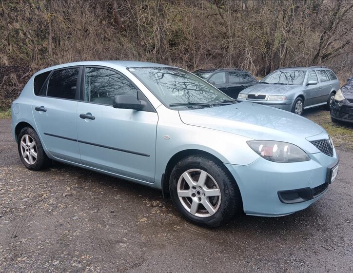 Mazda 3 Hatchback 1,3 l 62 kw