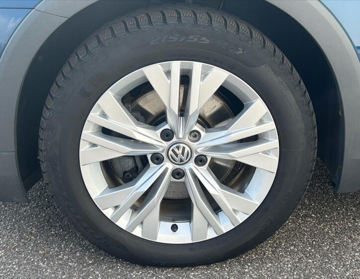 Volkswagen Passat Kombi 2,0 l 147 kw