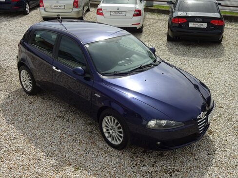 Alfa Romeo 147