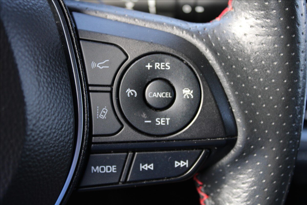 Toyota Corolla Kombi 2,0 l 112 kw