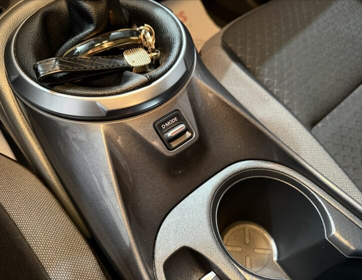 Nissan Juke SUV 999,0 84 kw