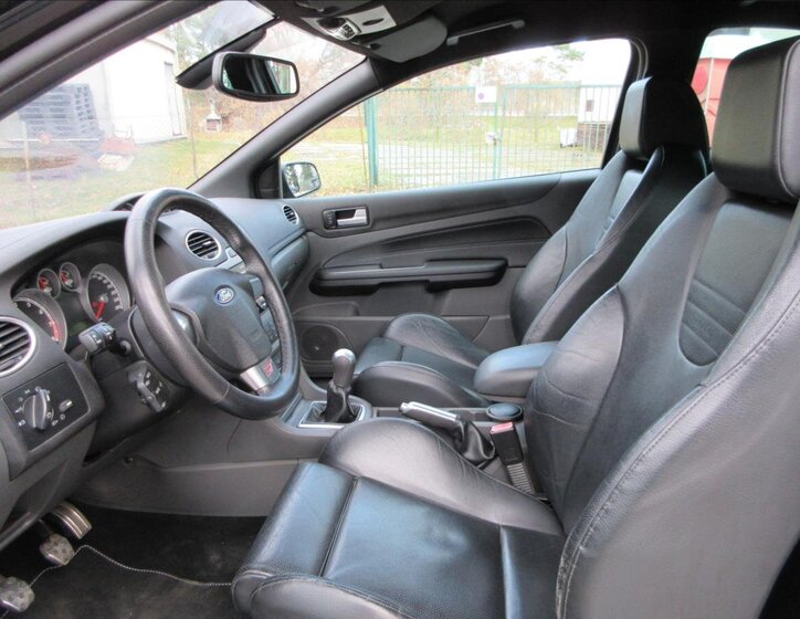 Ford Focus Hatchback 2,5 l 166 kw