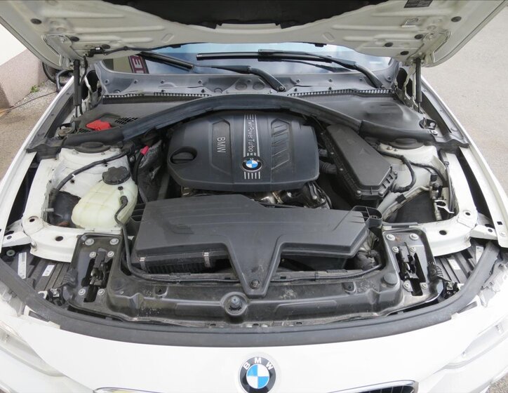 BMW Řada 3 Sedan 2,0 l 85 kw