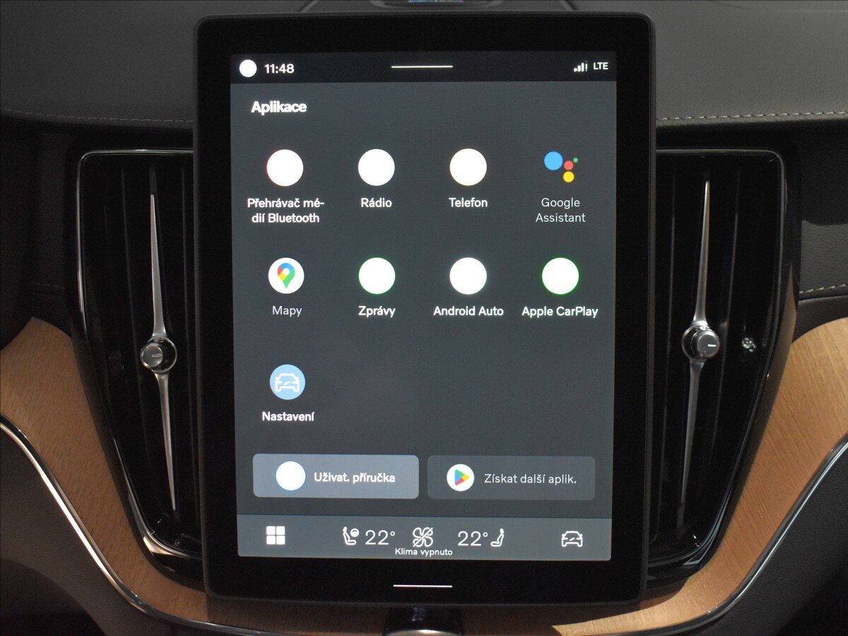 Volvo XC60 SUV / Terénní 2,0 l 257 kw