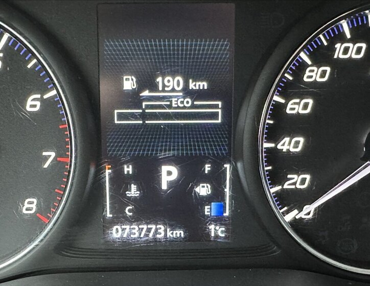 Mitsubishi Outlander SUV 2,0 l 110 kw