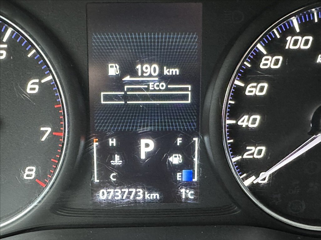 Mitsubishi Outlander SUV 2,0 l 110 kw