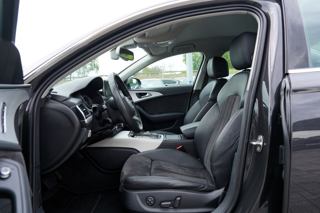 Audi A6 Sedan / Limuzína 2,8 l 150 kw