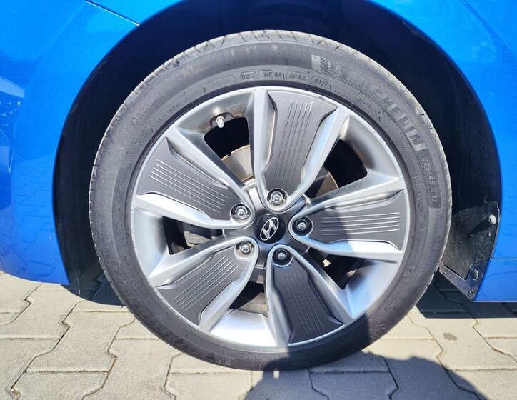 Hyundai IONIQ Hatchback 1,6 l 104 kw