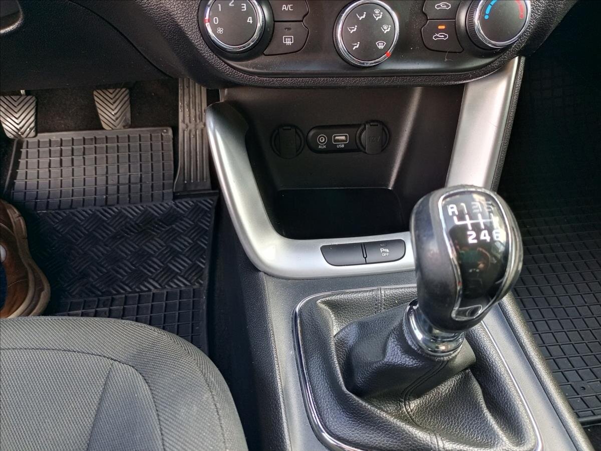 KIA Ceed Hatchback 1,4 l 73 kw