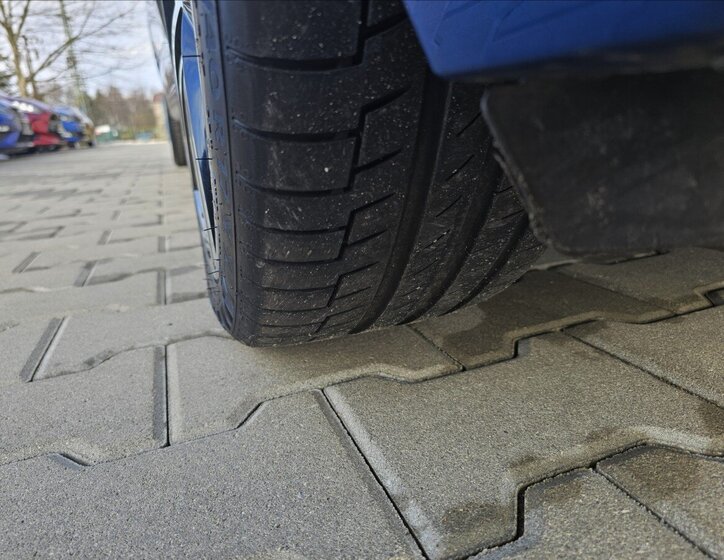 Škoda Rapid Hatchback 1,2 l 77 kw